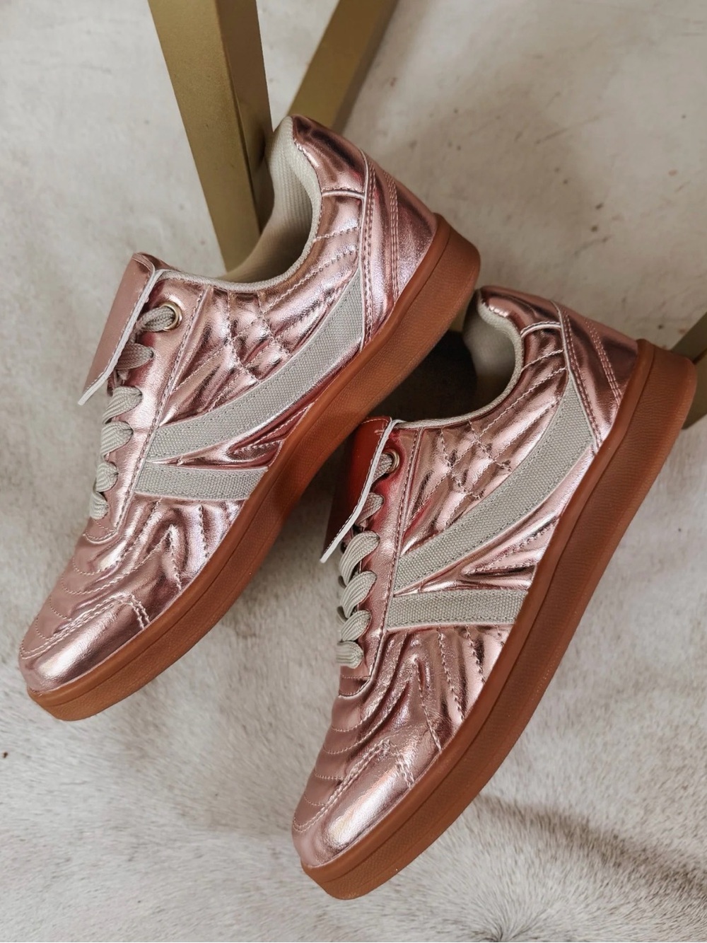 Steve Maden Women's Metallic Rose Gold Sneakers with Gum Sole